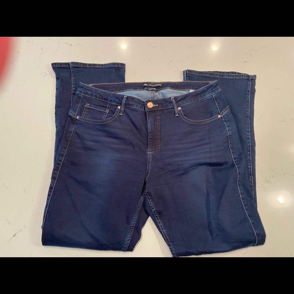 Lee Jeans